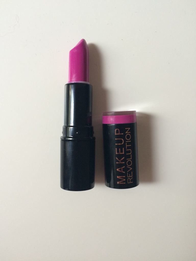 Makeup Revolution Scandalous lipstick in 'Crime'